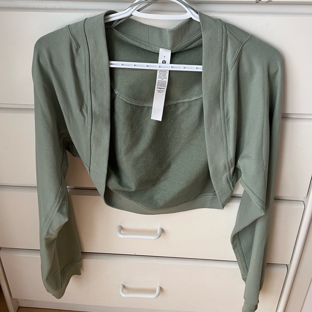 Lululemon French Terry Long Sleeve Shrug in palm court size 4 - Picture 1 of 3